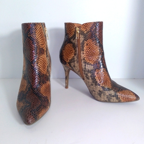 Shoes - Brown Snakeskin Print Ankle Boots Women's Size 8